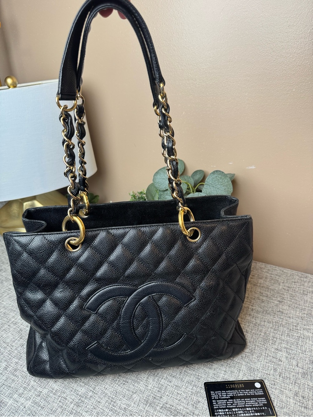 CHANEL Black Quilted Caviar Leather Tote with Gold Hardware - Picture 3 of 17